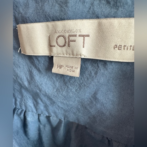 Loft Lightweight Denim Sleeveless Ruffled Collar top - Picture 2 of 4